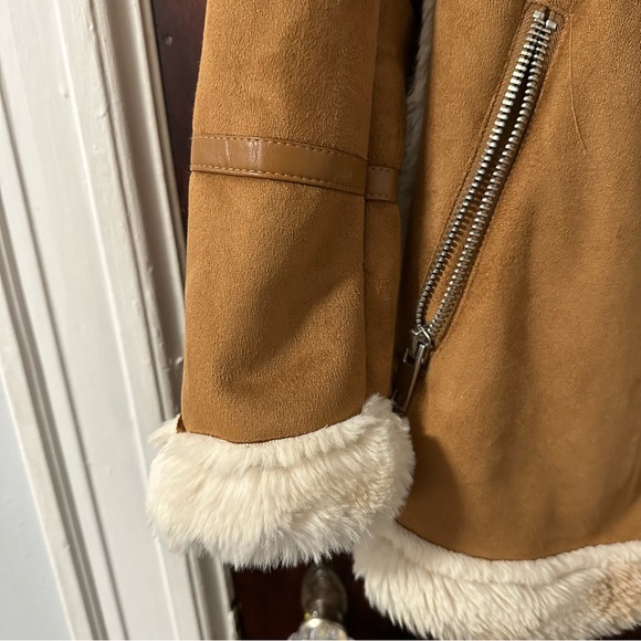 Pull&Bear Suede Jacket - Picture 3 of 13